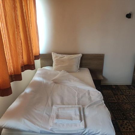 Кианти Hotel Kŭrdzhali Exterior foto