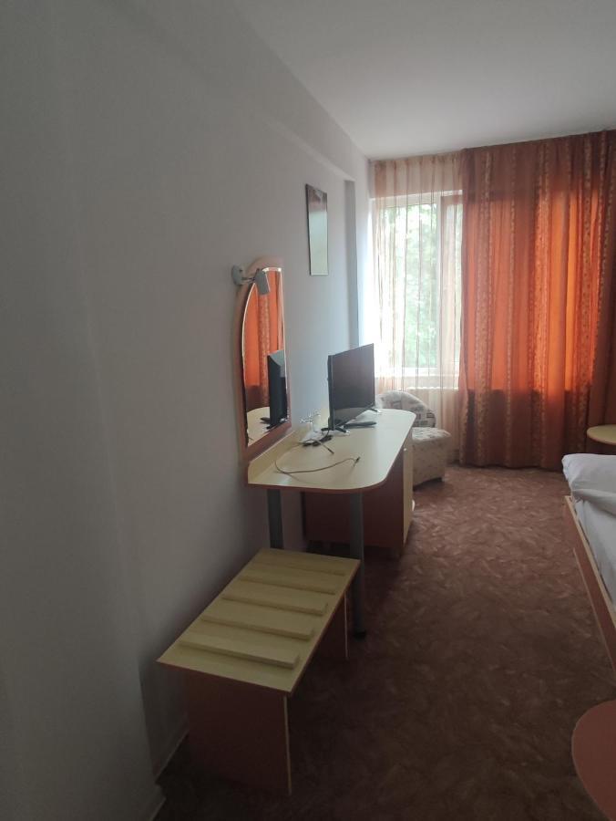 Кианти Hotel Kŭrdzhali Exterior foto