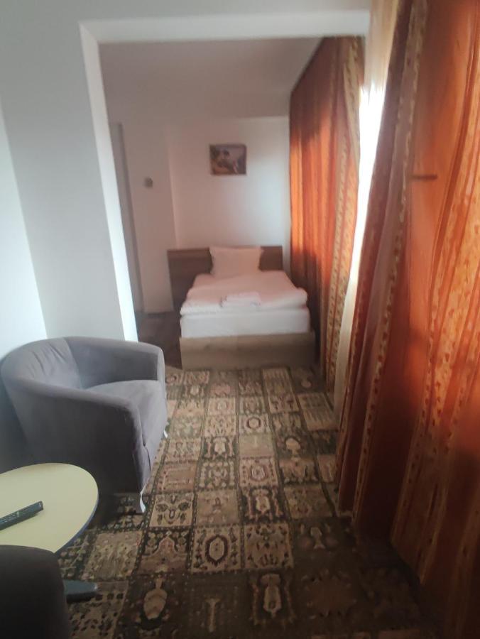 Кианти Hotel Kŭrdzhali Exterior foto