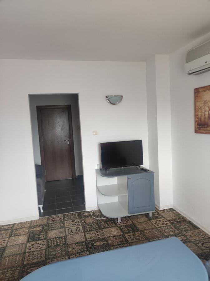 Кианти Hotel Kŭrdzhali Exterior foto
