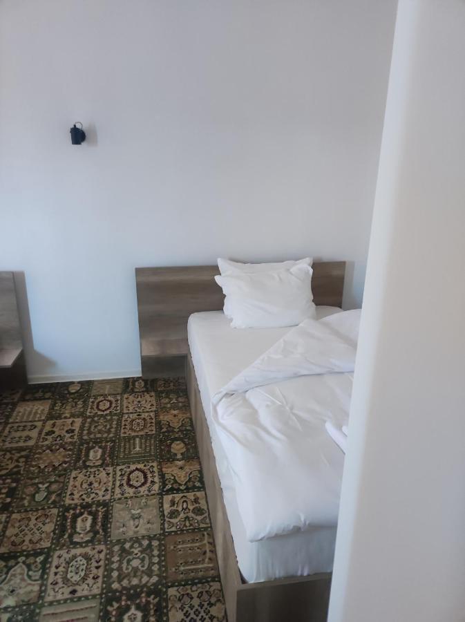 Кианти Hotel Kŭrdzhali Exterior foto