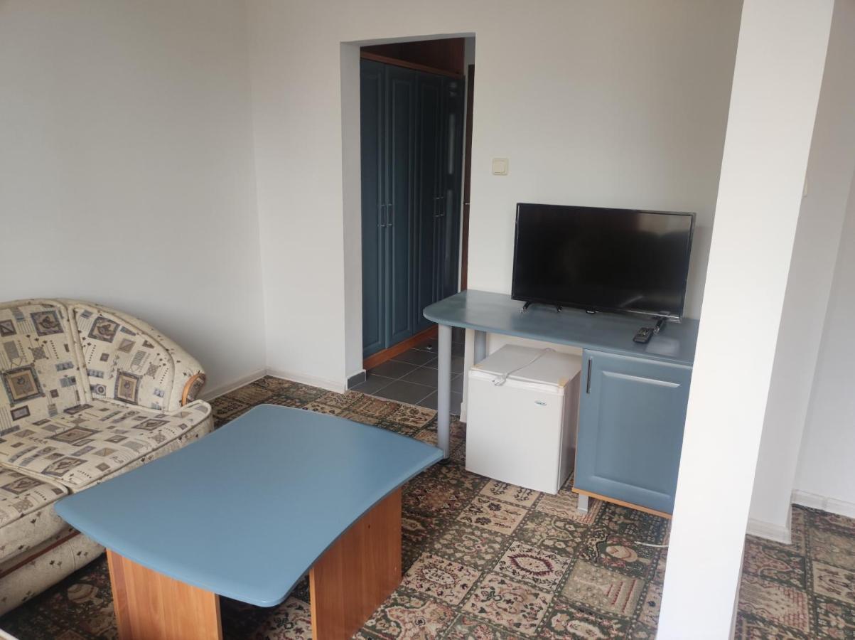 Кианти Hotel Kŭrdzhali Exterior foto