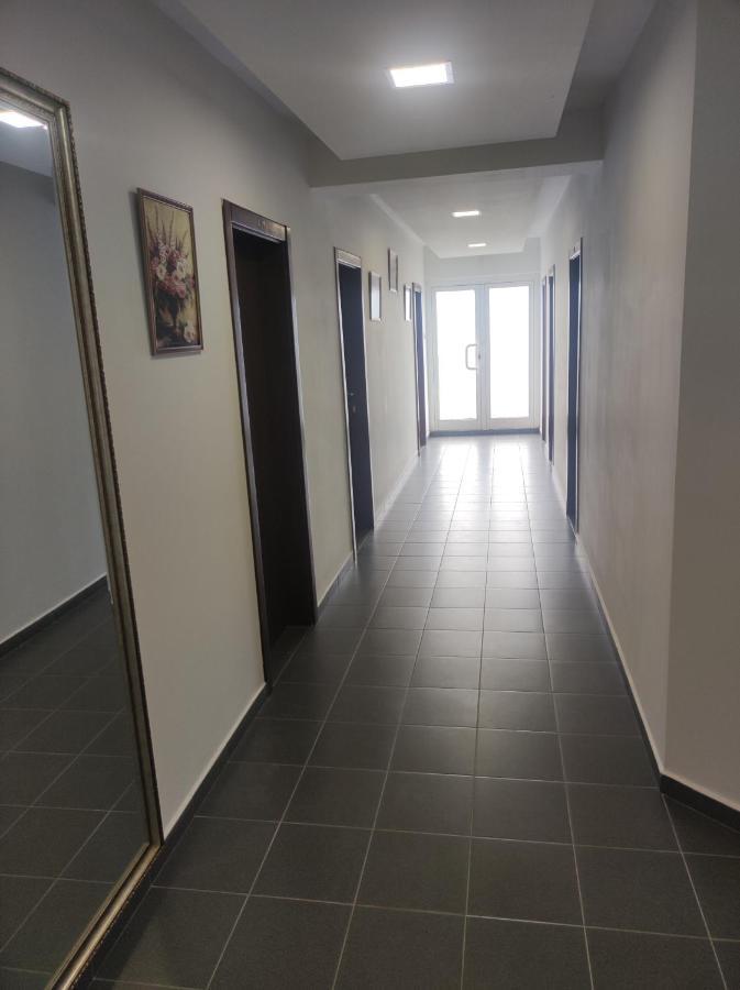 Кианти Hotel Kŭrdzhali Exterior foto